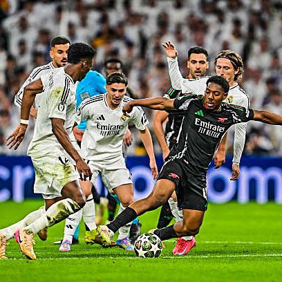 Blacki.e tweet media