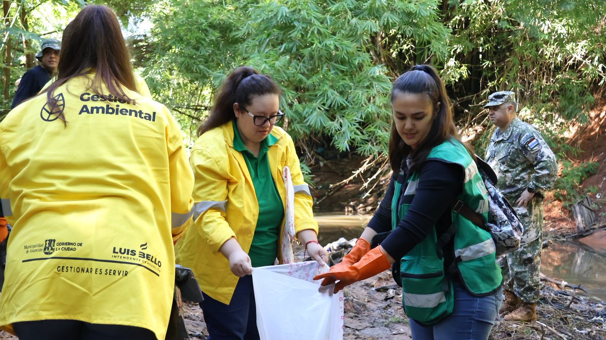 Luis Bello tweet media