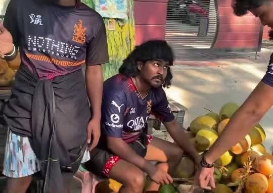 தர்மா™️ tweet media