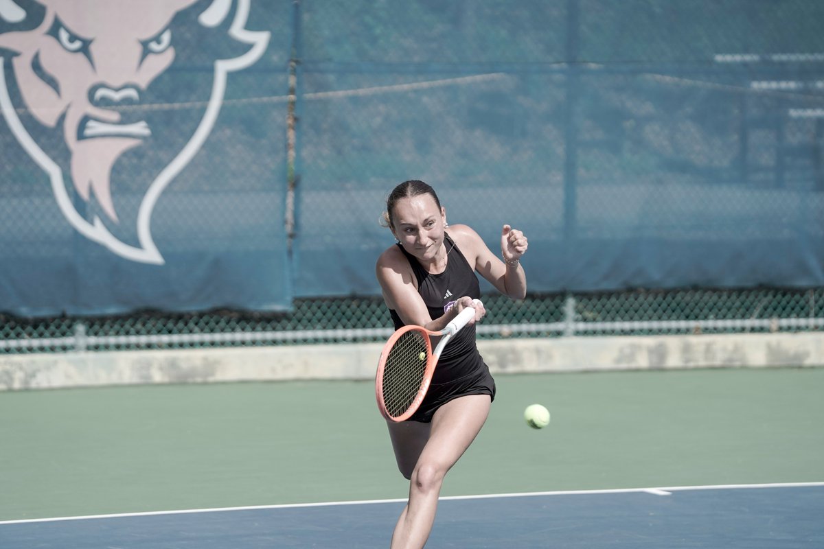 Holy Cross Women's Tennis tweet media