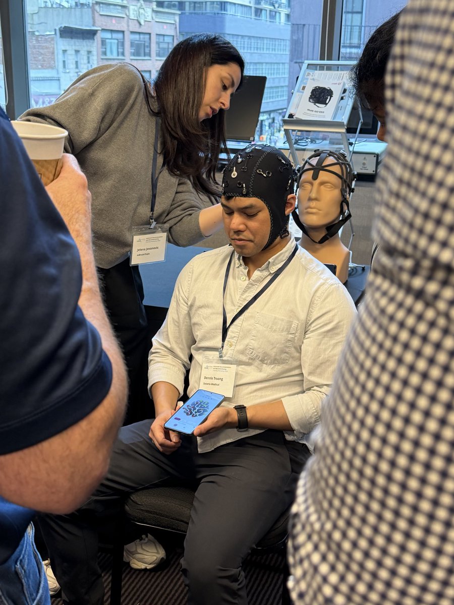 SoterixMedical's tweet image. Jelena Jovanović from mBrainTrain and the Soterix Medical lead hands-on training on @mBrainTrain's mobile EEG systems and the Soterix Medical MxN-GO EEG, a fully untethered system combining HD-tES and EEG. #ANNTW26 #EEG #HDtES #neuroscience