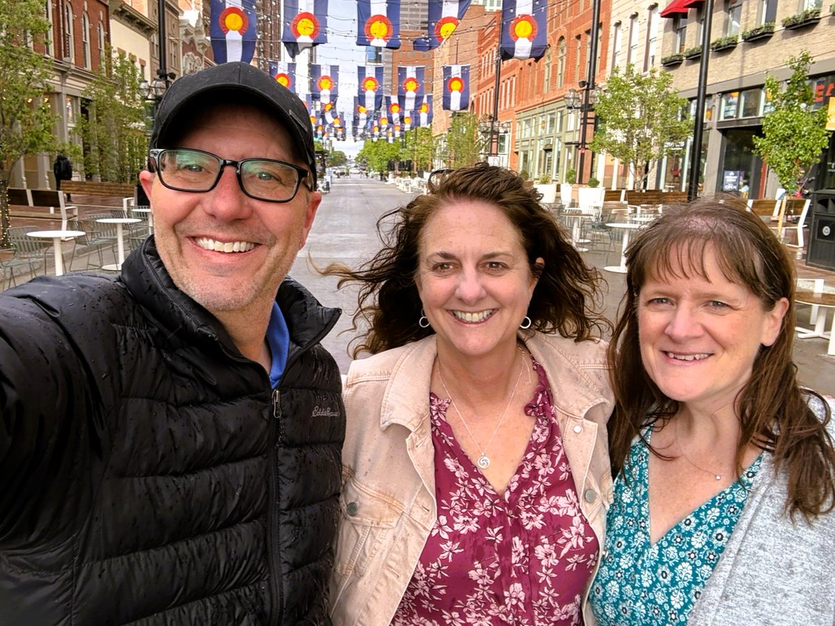 EVRadvertising's tweet image. Christine, Lisa &amp;amp; Michael took excellence on the road! ✈️ ​

They headed to Denver with the Agency Management Institute to sharpen skills in leadership, teamwork and agency growth—bringing back fresh insights to serve our clients even better. 💡 #AMI #AgencyManagementInstitute
