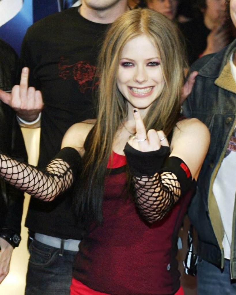 ⋆rᥱ́tᥴhᥱt⋆ tweet media