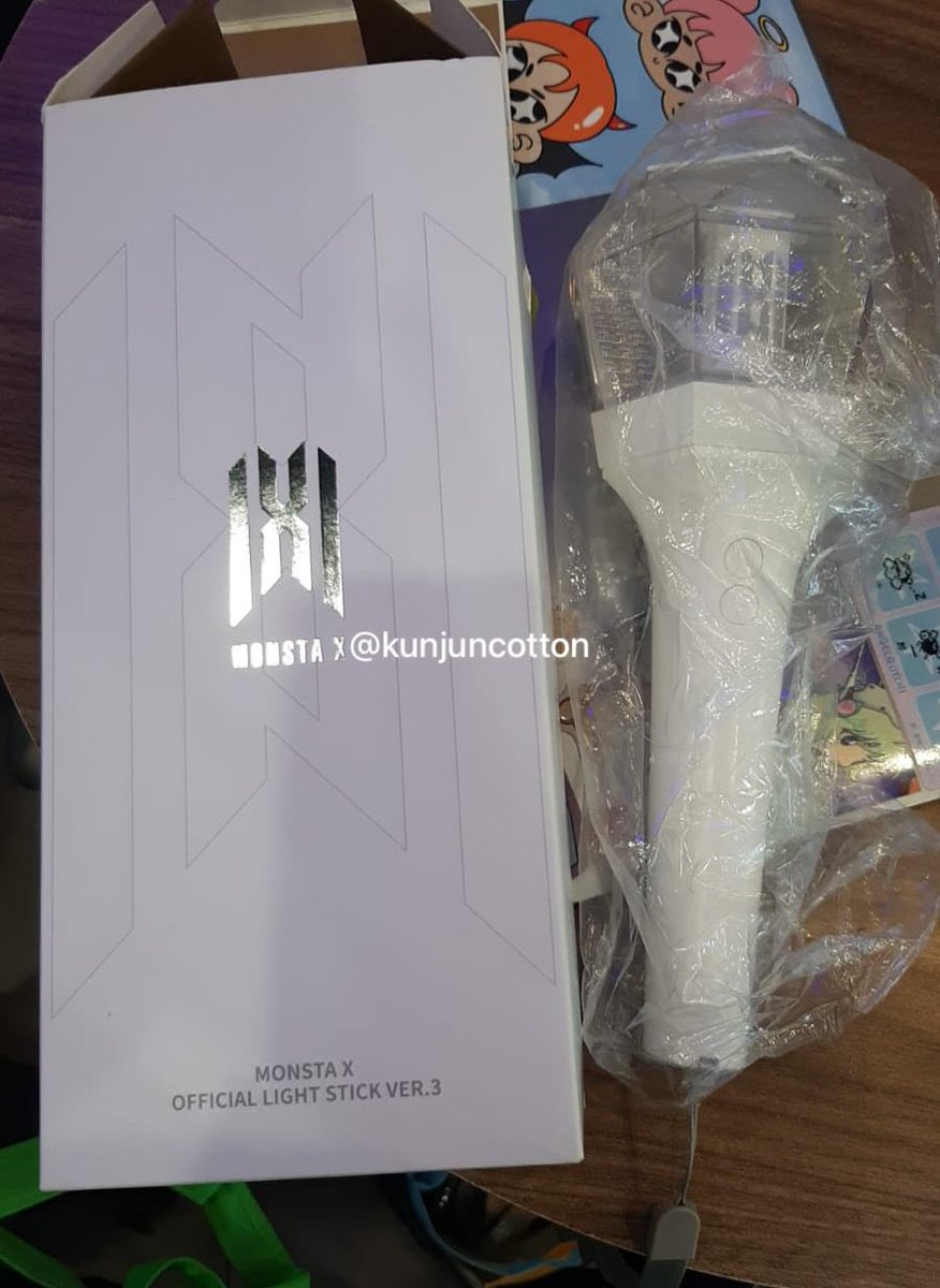 Open rent wtr lightstick monsta x ver 3

💰350k
Include baterai
COD Venue
Dp 50k

Tag wts wtb sewa ls monek v3 the nexus jakarta jkt