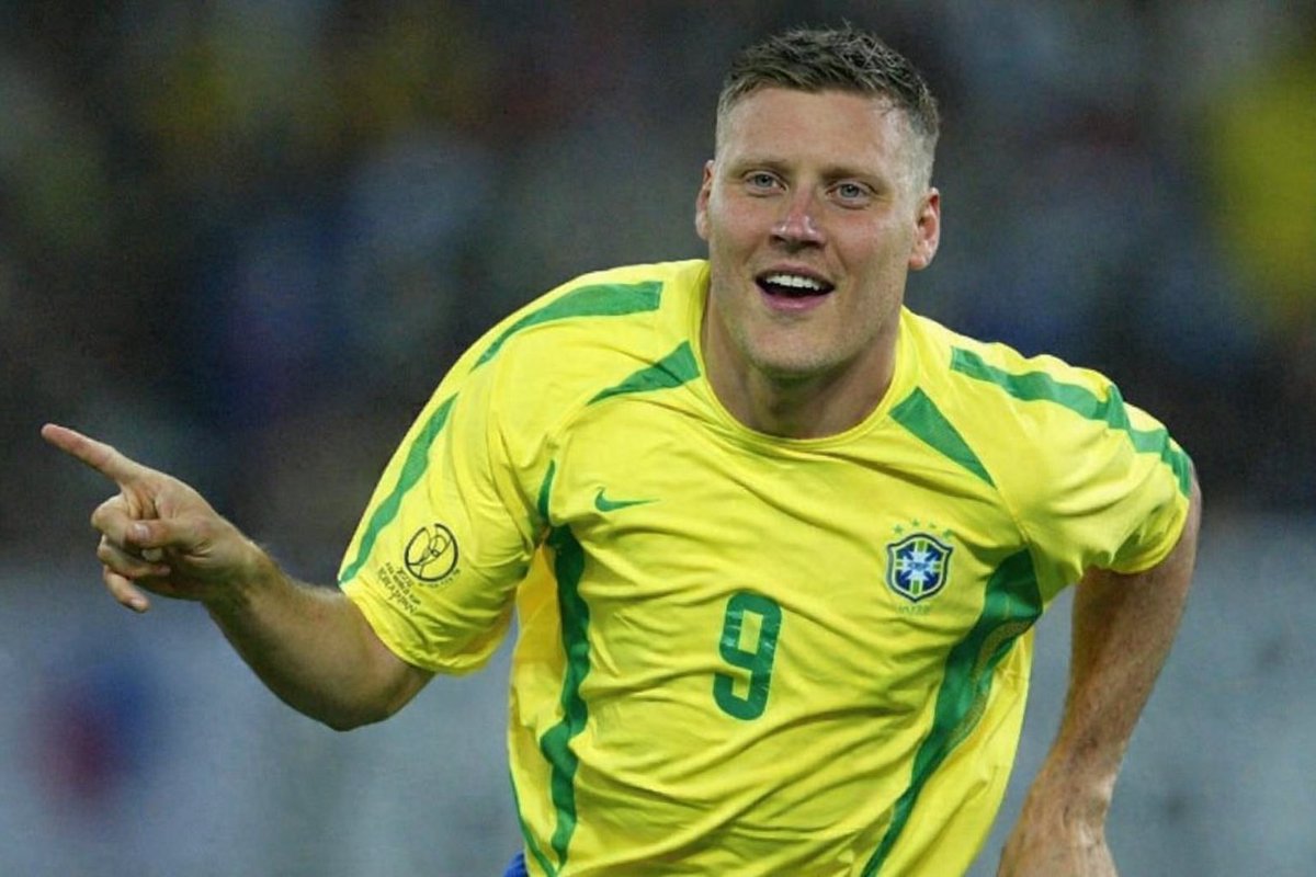 Róbert Daði tweet media