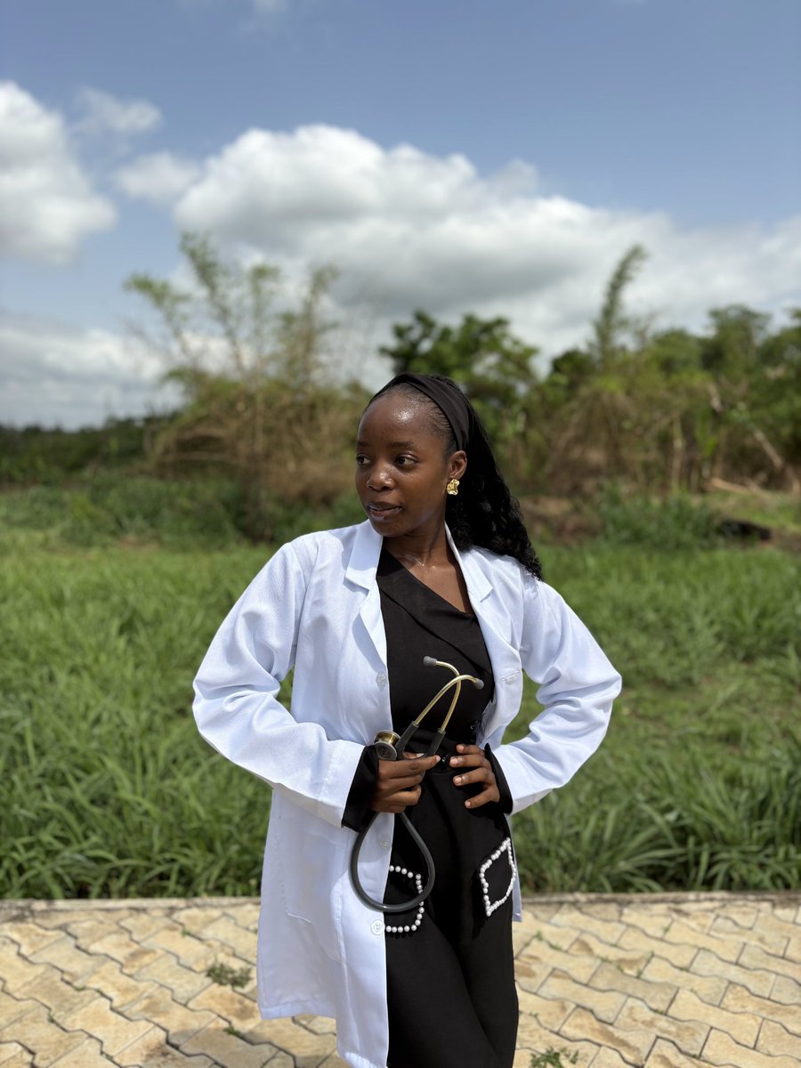 Oluwa_dunbarin🦋 tweet media