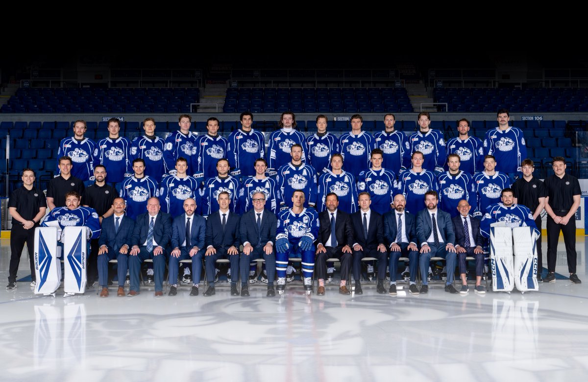 SyracuseCrunch's tweet photo. Your 2025-26 Syracuse Crunch 👊 https://t.co/B0ujwUMTHh
