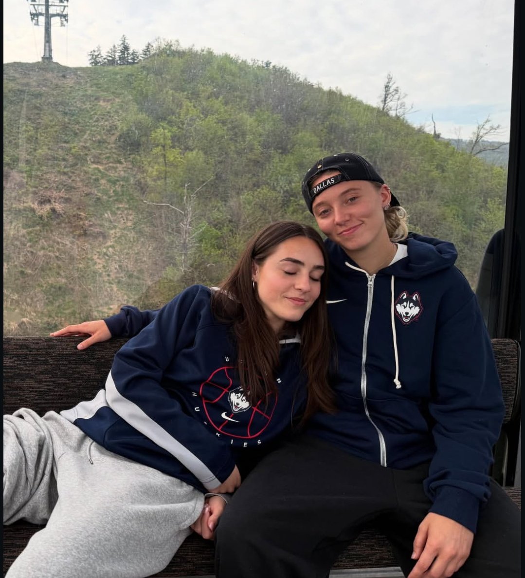 tsvickpb's tweet photo. THIS IS MY DUO THIS IS MY BRAND 🥹🥹😭🩷💗💕💗💕💓 https://t.co/3G8YPifn96