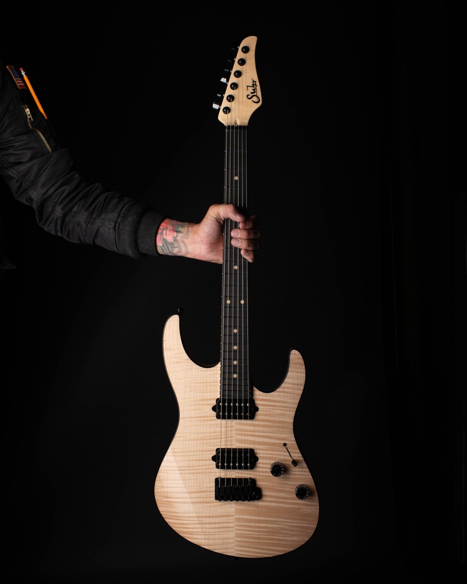 Suhr Custom tweet media