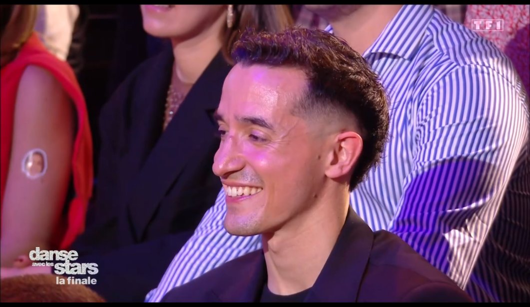 NEWS TV RÉAL tweet media