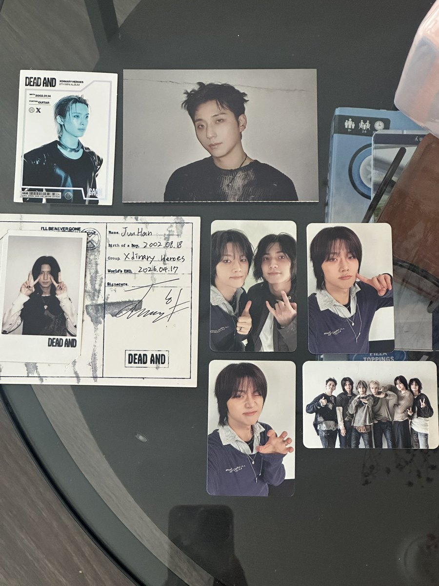 Mxndy🦋 DEAD AND tweet media