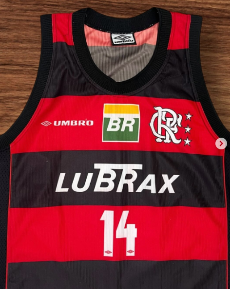 De Laurentis tweet media