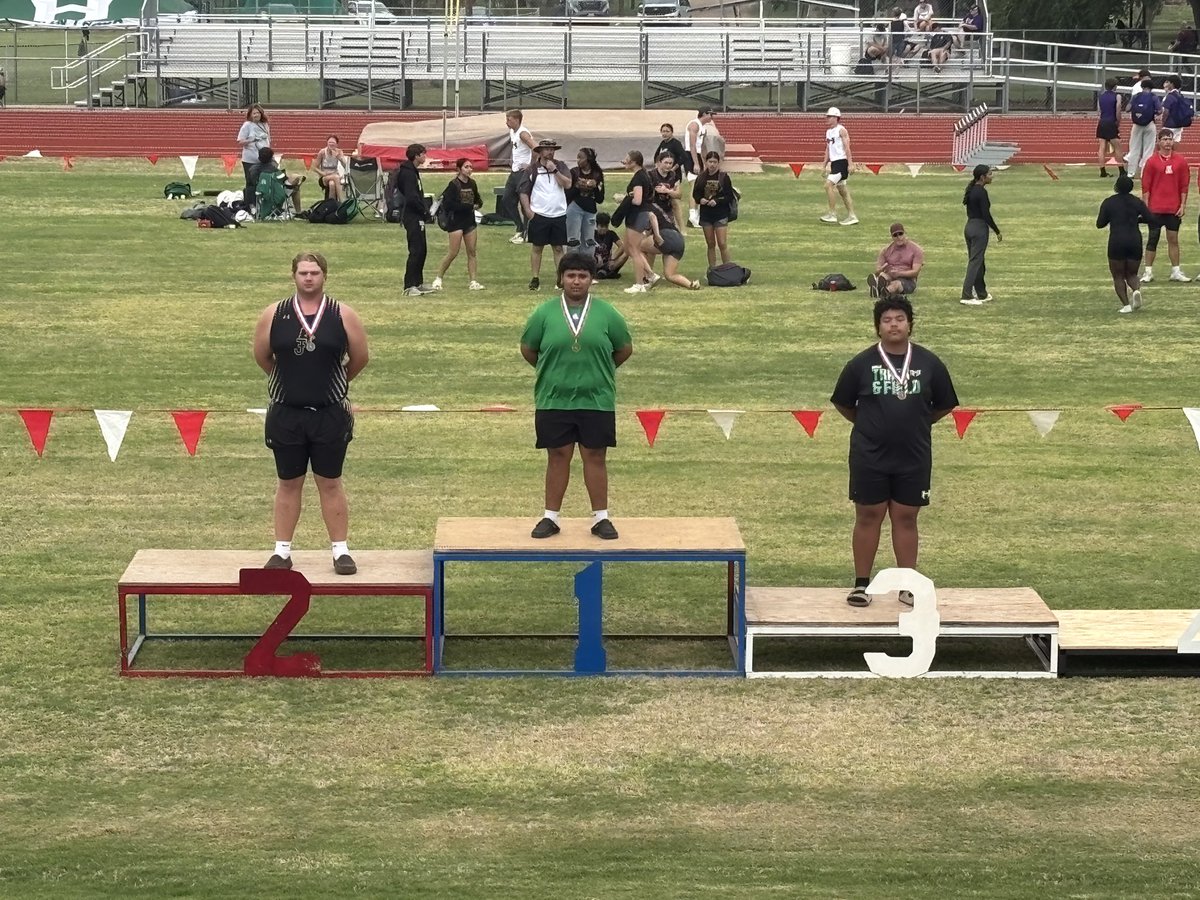 AllenGarr28758's tweet photo. Area Track

1st in Discus
2nd in Shot

On to Regionals! https://t.co/6IXvSJEAkg