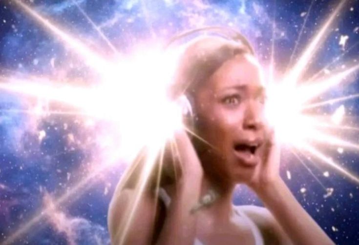 Asi se siente escuchar la versión completa de I feel free

Te amo, <a href="/Madonna/">Madonna</a>