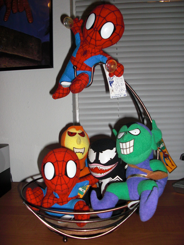 Daily Spider-Plush tweet media