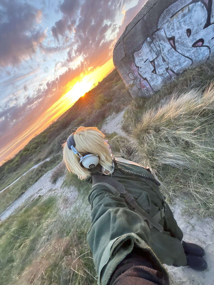 shige.cos tweet media