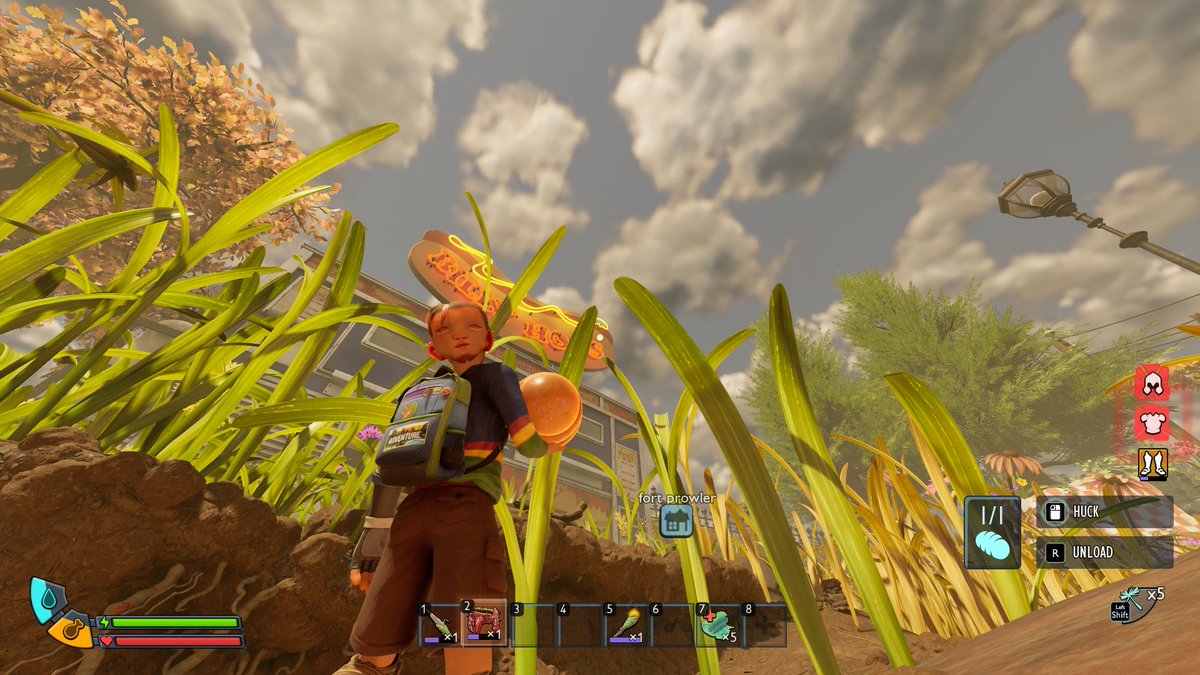 DevtSunken's tweet photo. Scared me when my helmet broke @GroundedTheGame https://t.co/eW7IaDulfi