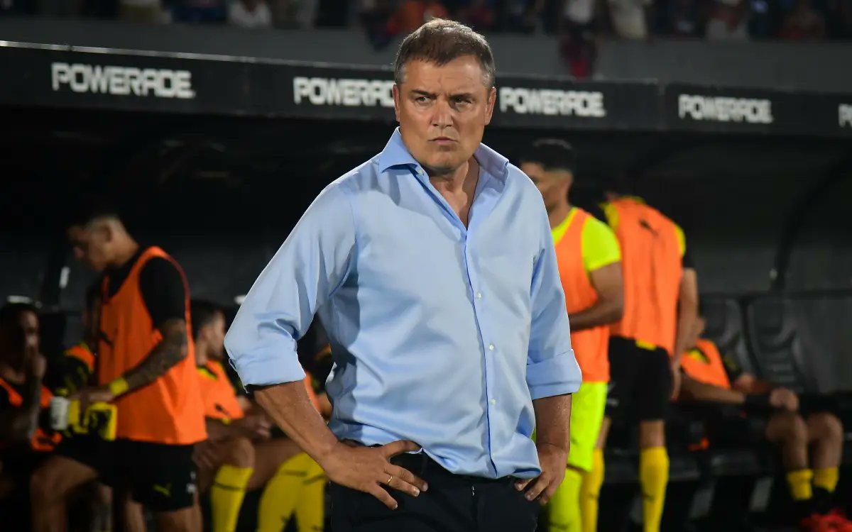 MUNDO CARBONERO➡3🏆🏆🏆◀5🏆🏆🏆🏆🏆➡54⭐➡3 Super🏆 tweet media