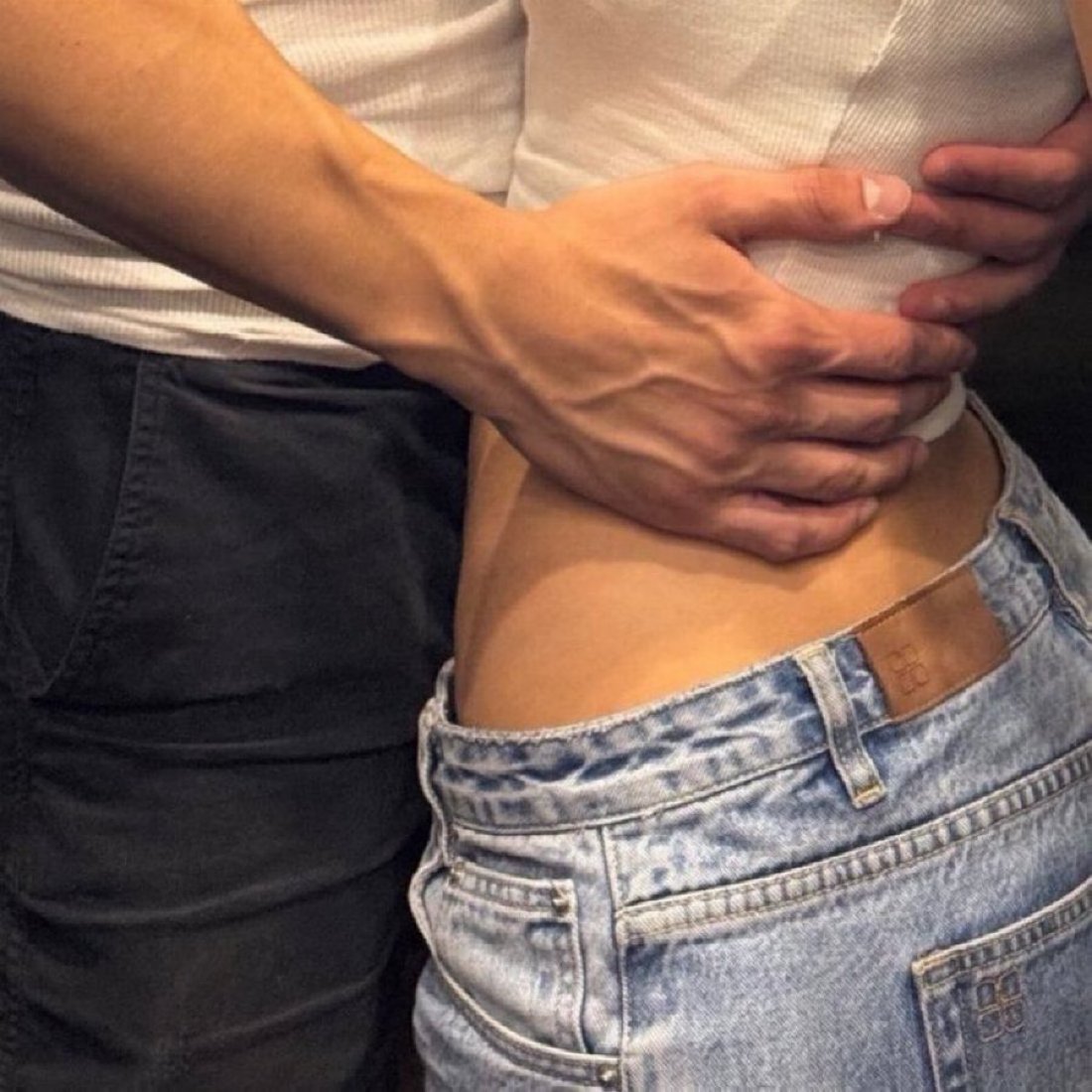 Art of Couples tweet media