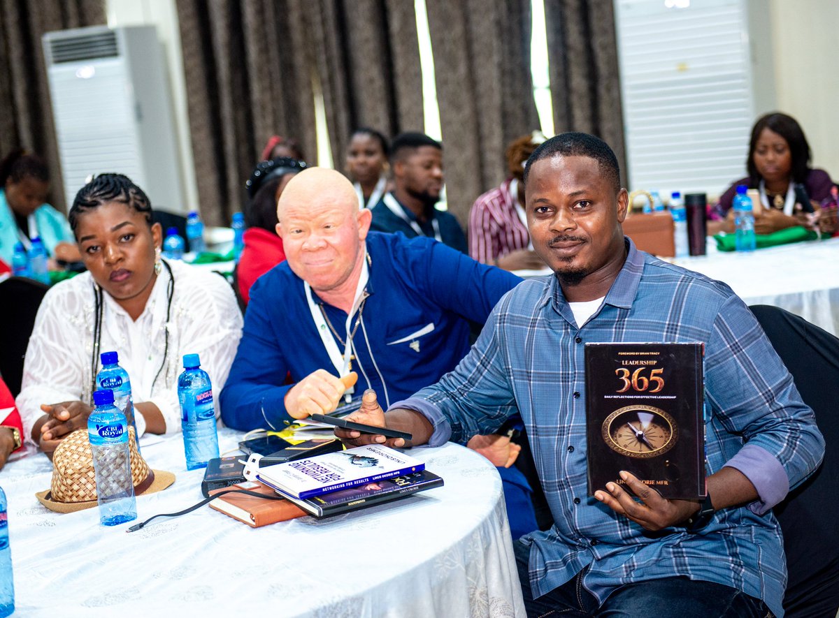 ClemsArinze's tweet photo. Southeast Educators conference 2026 was amazing 👏 
@winexviv @obyezeks https://t.co/H1QbfE0NhT