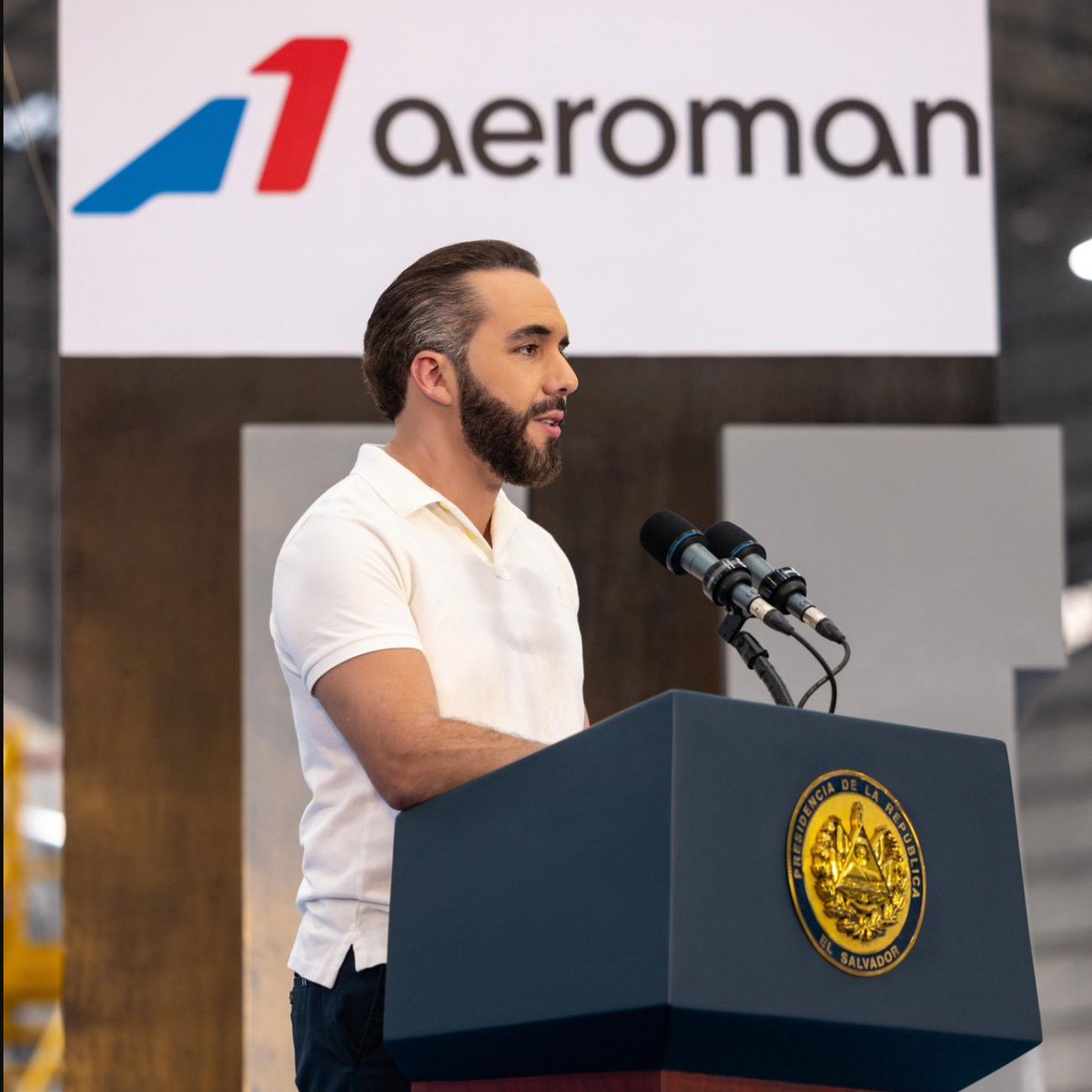 aveotero's tweet image. #BREAKING: El Salvador just opened the largest aircraft hangar and maintenance base in the entire #American continent.
This single project will create over 7,000 direct jobs.

President @nayibbukele said it best:
“This is what a country looks like where investments are safe,