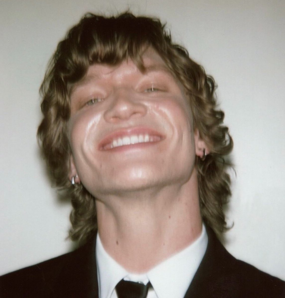 charlie 🫐 tweet media