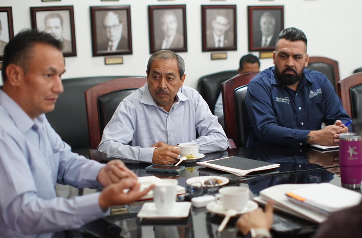 SSDurango's tweet image. Ante la movilidad en el país que está registrando el gusano barrenador -que viene desde Panamá-, la #SSD está trabajando en medidas preventivas y fortaleciendo el Sistema de Vigilancia Epidemiológica, además consolidar la coordinación interinstitucional