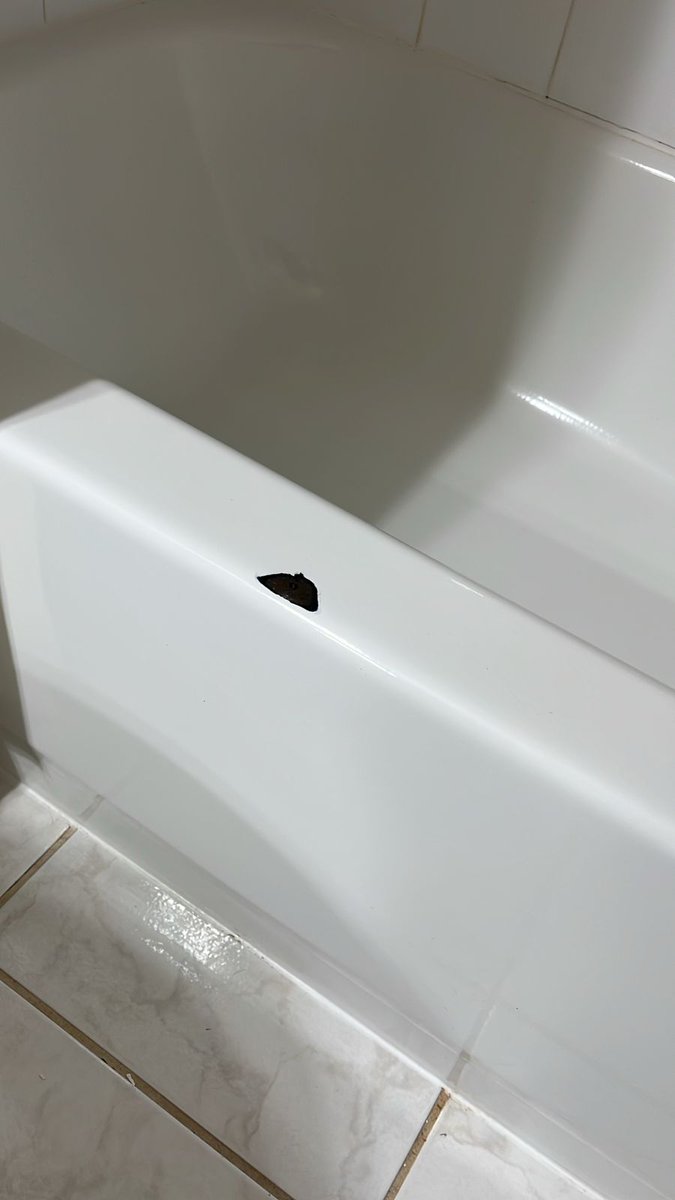FIX_A_TUB's tweet image. High quality chip and crack repair. #fixatub #refinishing. Save thousands on replacement, and hundreds on full refinishing costs.

fixatub.com
(832) 788-5952