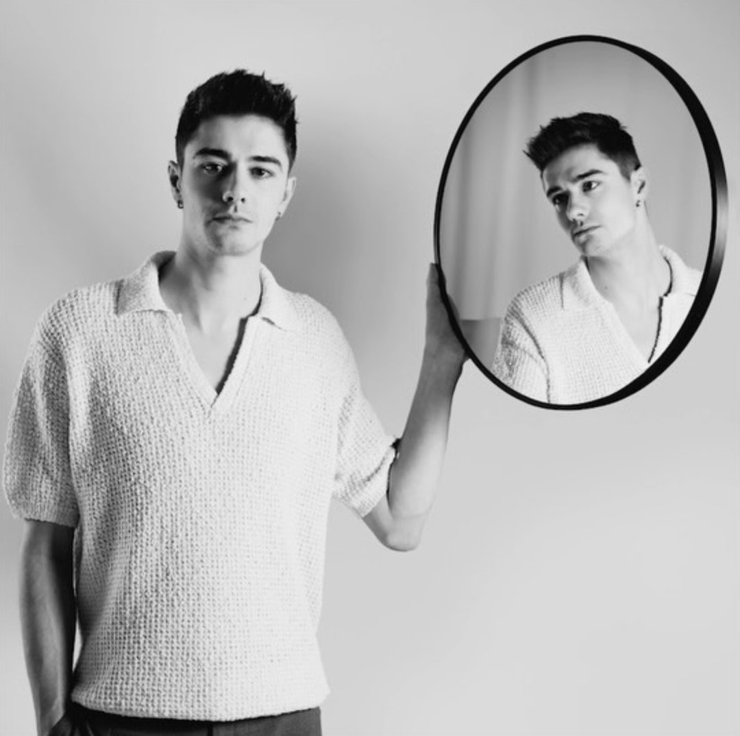 BOBO 🎸 #tumentendras tweet media