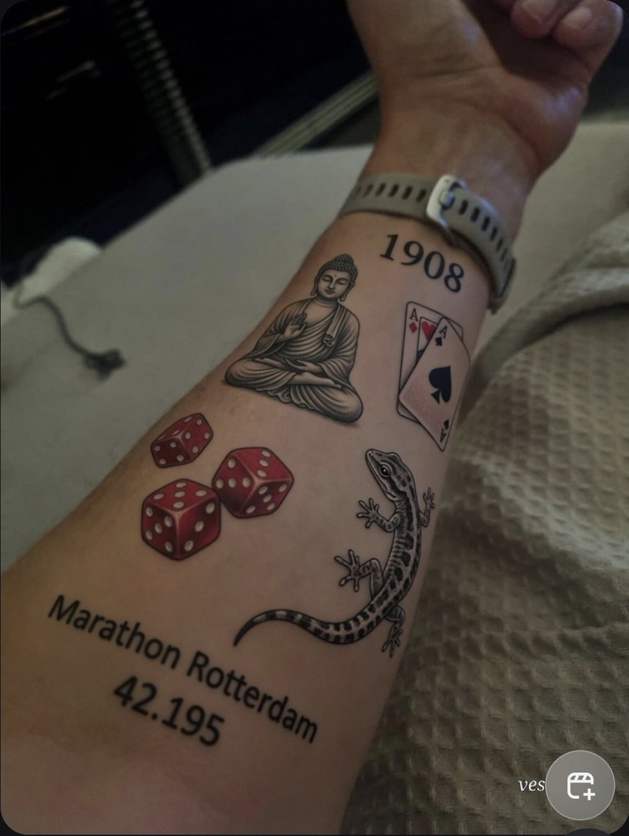 vester71 tweet media