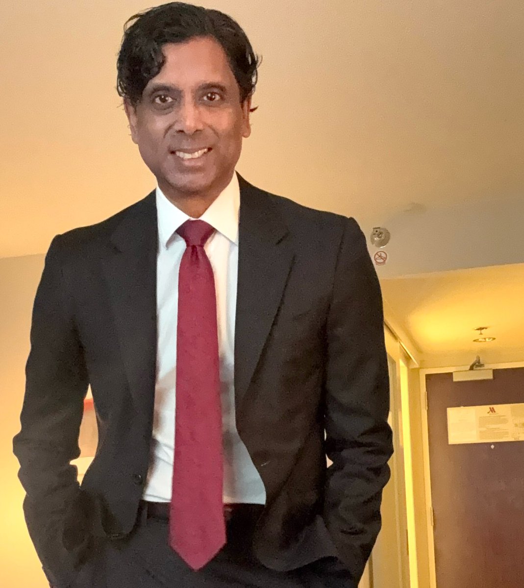 SrihariNaiduMD's tweet photo. Had a great time speaking at @Texas_Heart as the 23rd John Lewis Visiting Professor. Even got some time in the studio and made Jason Rodgers sign the mug!  For when he takes over for Katie Couric (inside joke haha). Thanks for the invite! 
@BaylorCardio @SCAI @CBallantyneMD https://t.co/8nFOhesKlh