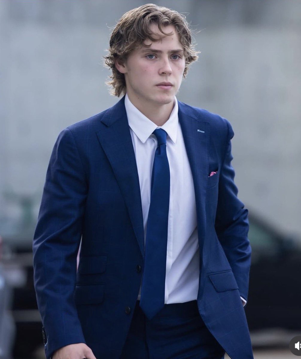 🐈‍⬛ tweet media