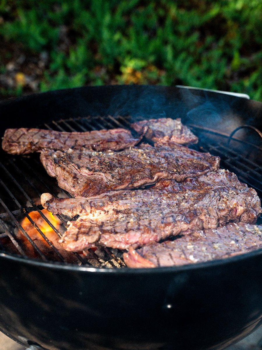 JoyceFarms tweet media