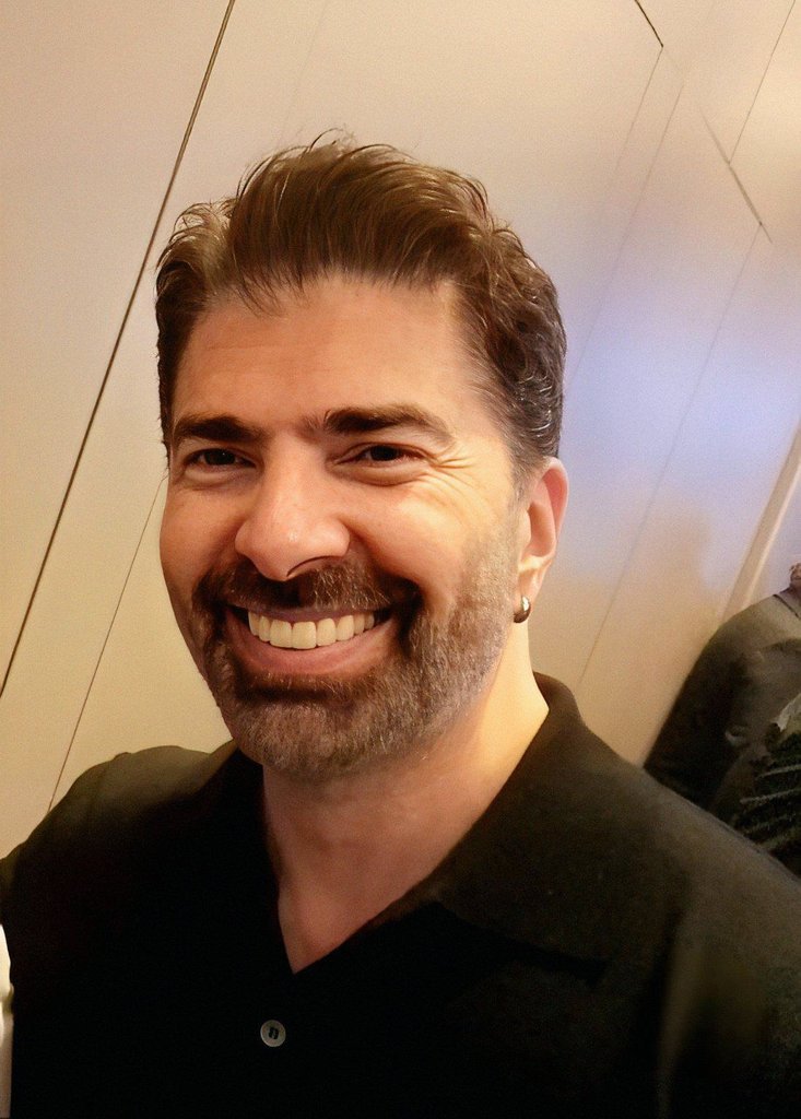 huzun__perisi's tweet photo. Gülüşün, her defasında o kadar iyi hissettiriyor ki, o kadar iyi geliyor ki...🤍 Tam da ihtiyacım olan zamanda gelmesi de ayrı özel..

#CenkTorun https://t.co/ExNvLRlyvy