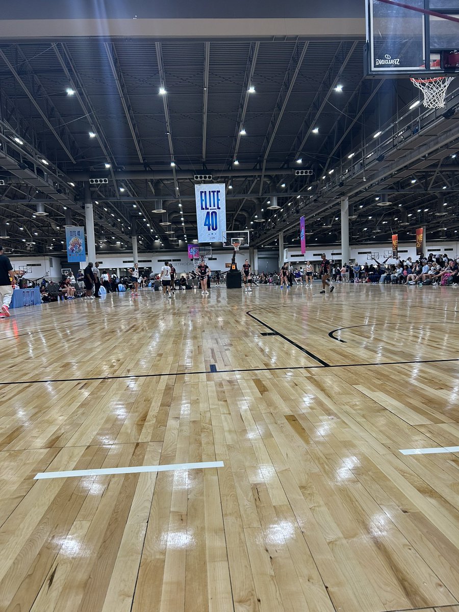 GorlokWBB's tweet image. The Gorloks are all over the courts at the Clash of the Clubs! #buildit #lokdin