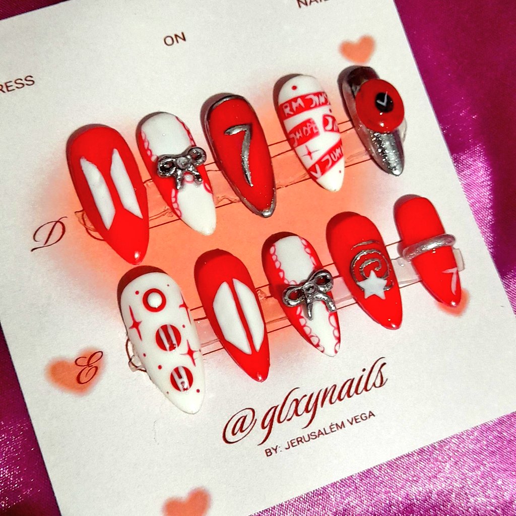 glxynails's tweet photo. E o segundo ganhador da votação agora está entre nos dá #glxynails ~

Set de arirang prontinho para entrar no nosso catálogo!

Encomende já o seu set! Deixe tudo listadinho para você que vai em outubro✨️

#BTS_ARİRANG #BTS_SWİM #bts_tour #nails #pressonnails #nailart https://t.co/8kBKuO5M7g