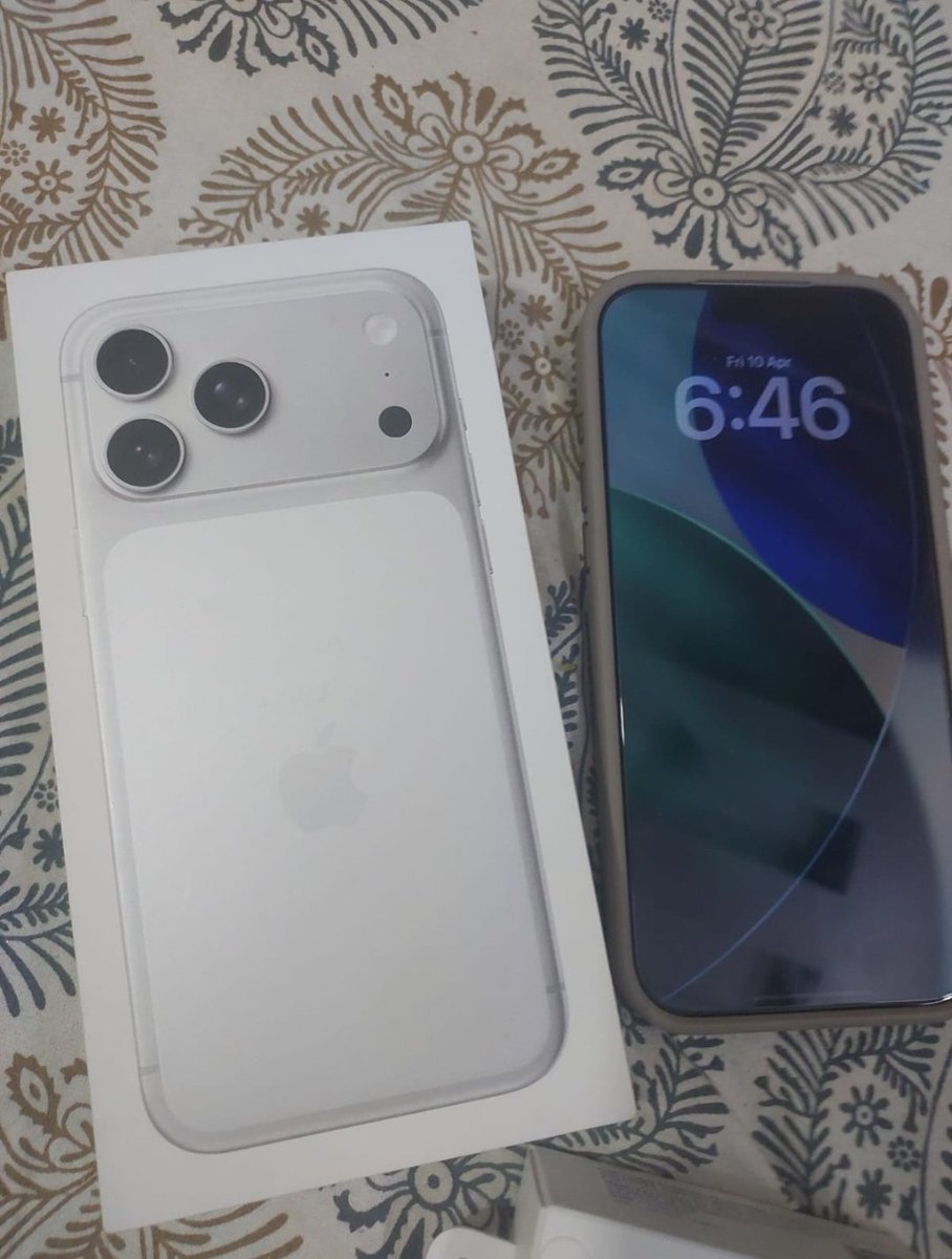 Followforf26981's tweet photo. I am such a lazy person that I was unable to make a proper video...along with bangles I also purchased my New iPhone last Sunday...

In India it costed me Rs 1.5 lakh which is quite high...can u tell me how many dollar it is equivalent to...Thanks to different #moneyearningapps that I have been using...not a paid promotion as I don't share abt them publically...

Will put abt them more and more in subs...Have you ever seen me working 🤣🤣🤣 Be lazy like me...

One more thing want to tell you all that I still use Android...though I have 2 iPhones...I don't know why I like Android more easy to use...can anyone relate with this???