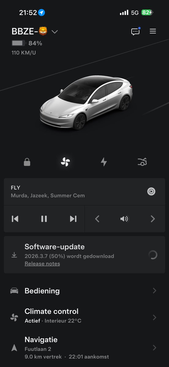 Tesla Inside tweet media