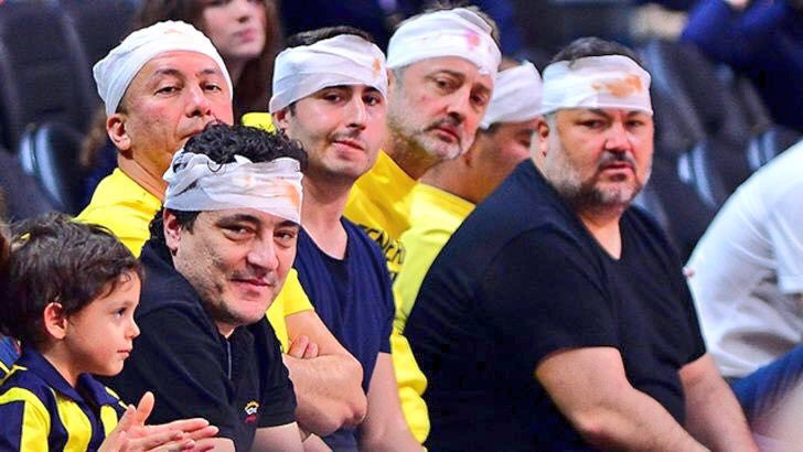 sarı kırmızı sokak. tweet media