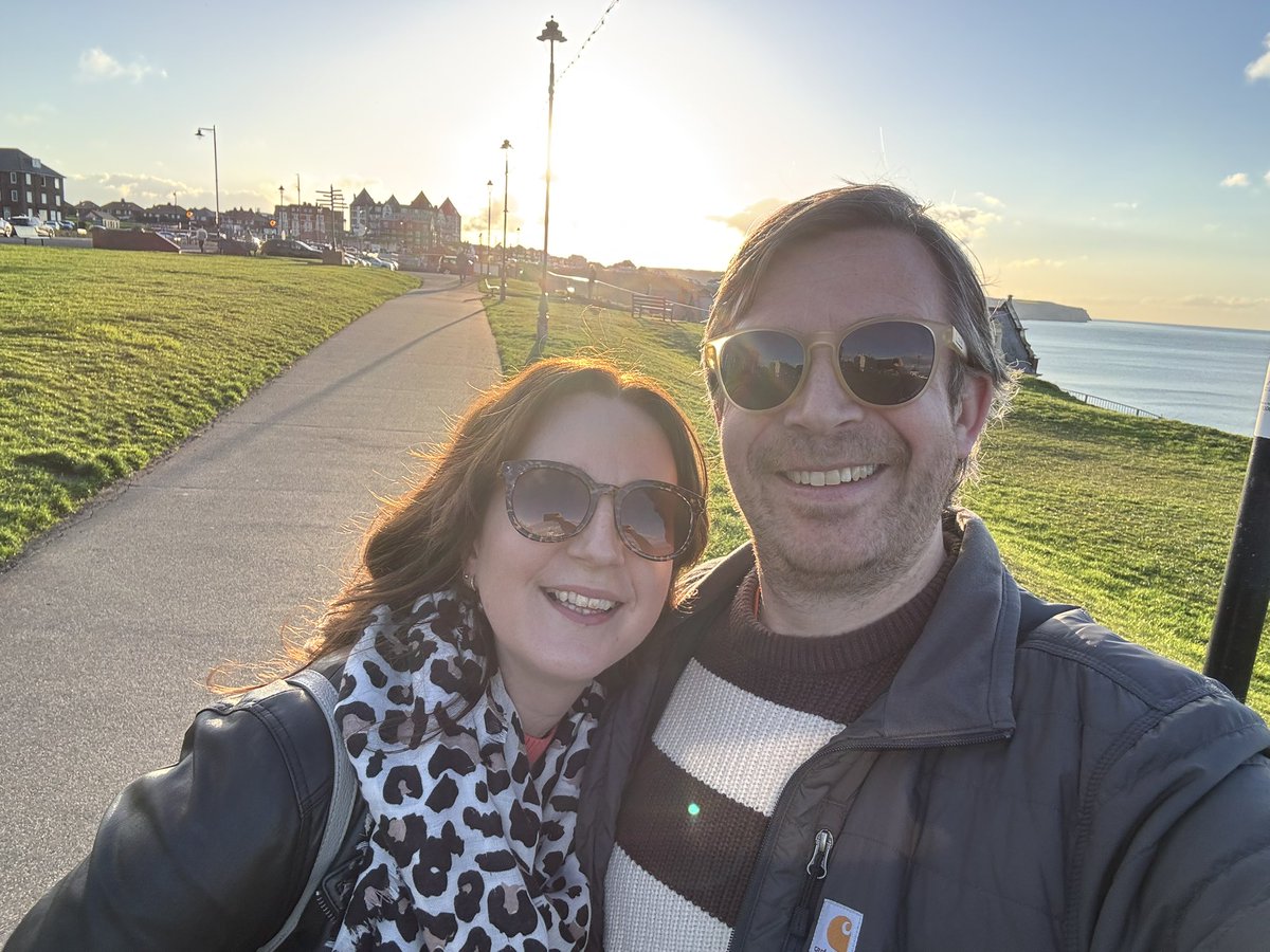 We had a very nice afternoon in Whitby; with drinking, crazy golf, the arcades and a selfie with this guy