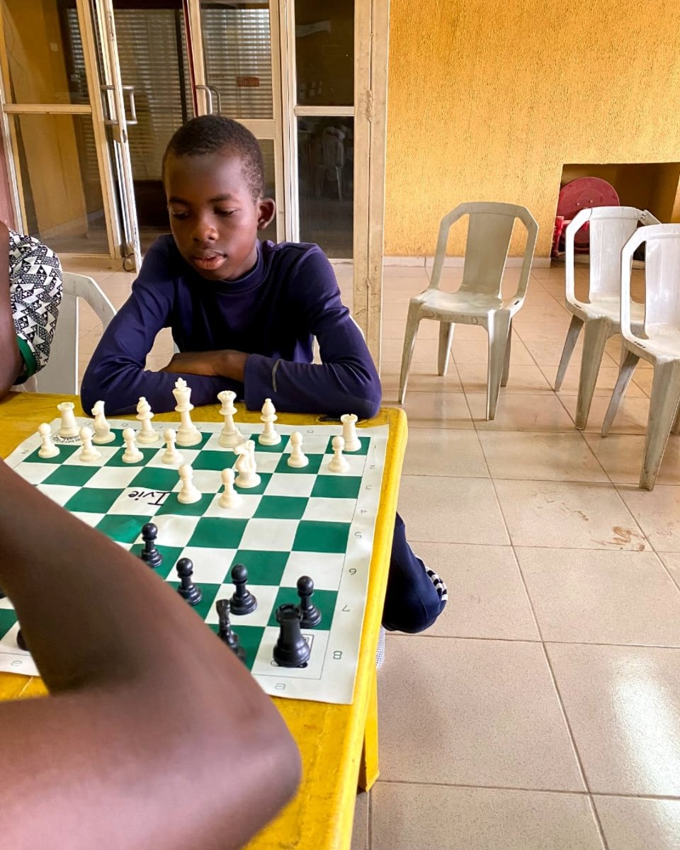 Chess_Heights's tweet photo. The boards are calling. Join 24 states in the biggest monthly chess event in Africa. Watch out for flyers to sign up! Shout out to Chess Heights Ondo Monthly. Pictures from Chess heights Kaduna Monthly. #ChessHeights https://t.co/oxM2P9p32M