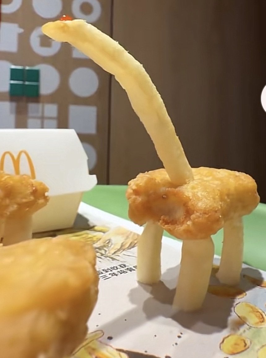 (not) EVIL Caelus 🦑 tweet media