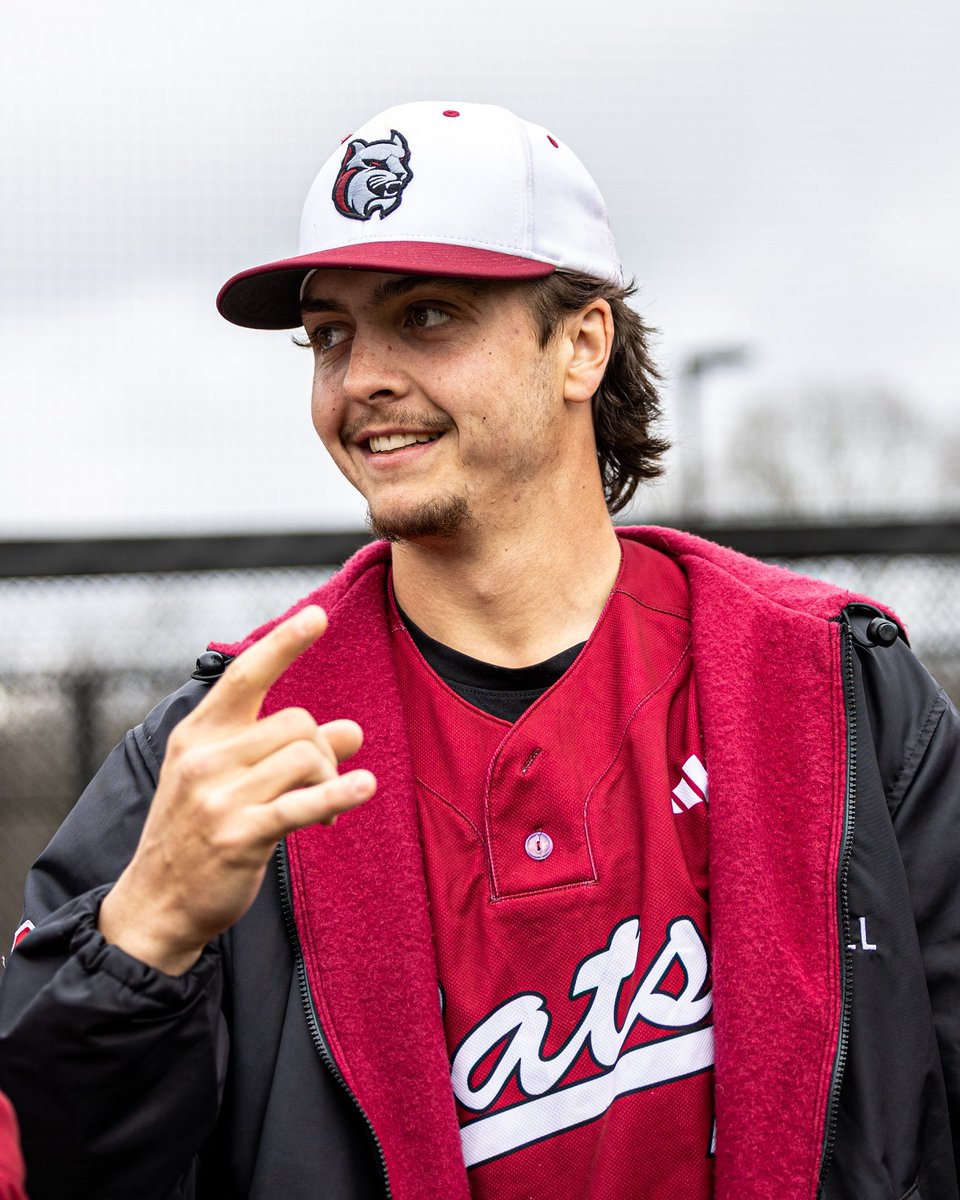 Anna Maria College Athletics tweet media