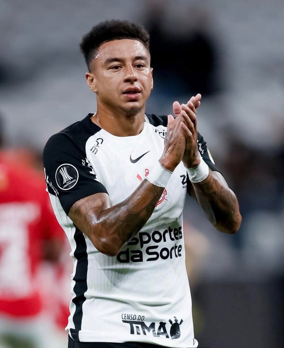 𝕮𝖔𝖗𝖎𝖓𝖌𝖔𝖆𝖙  tweet media