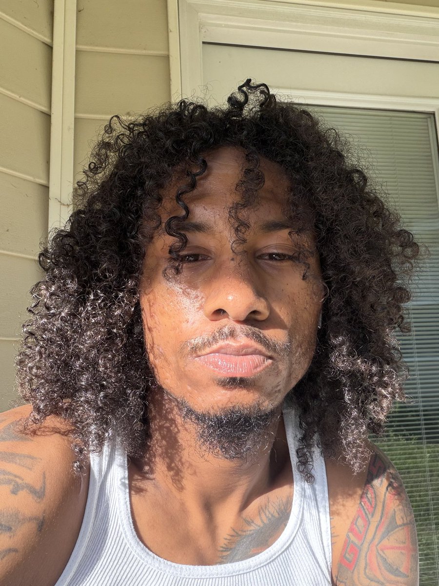 lako mond tweet media