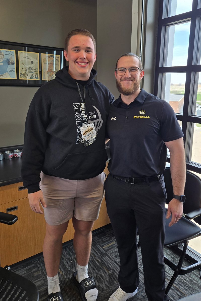 Alex Briesemeister tweet media