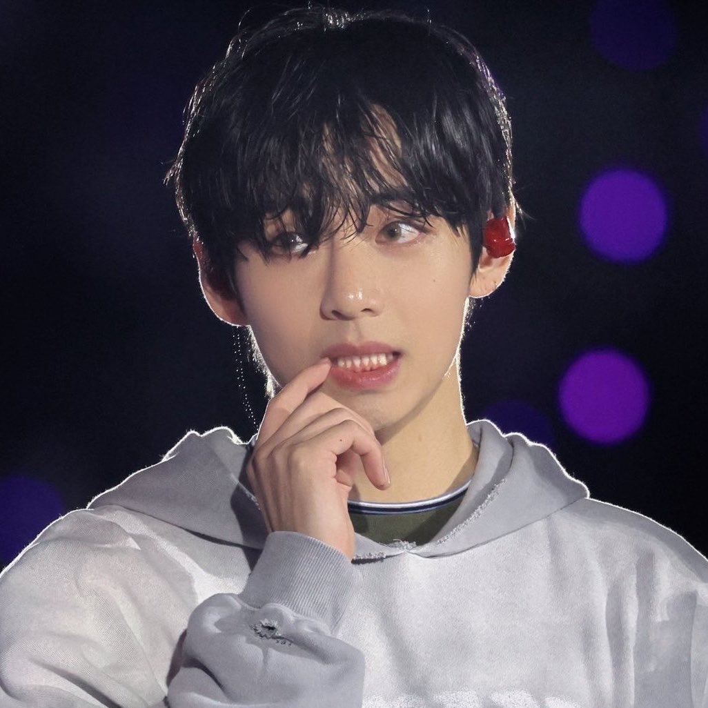 Jakkolwiek dziwnie to zabrzmi, bardzo mi się podobają jego zęby