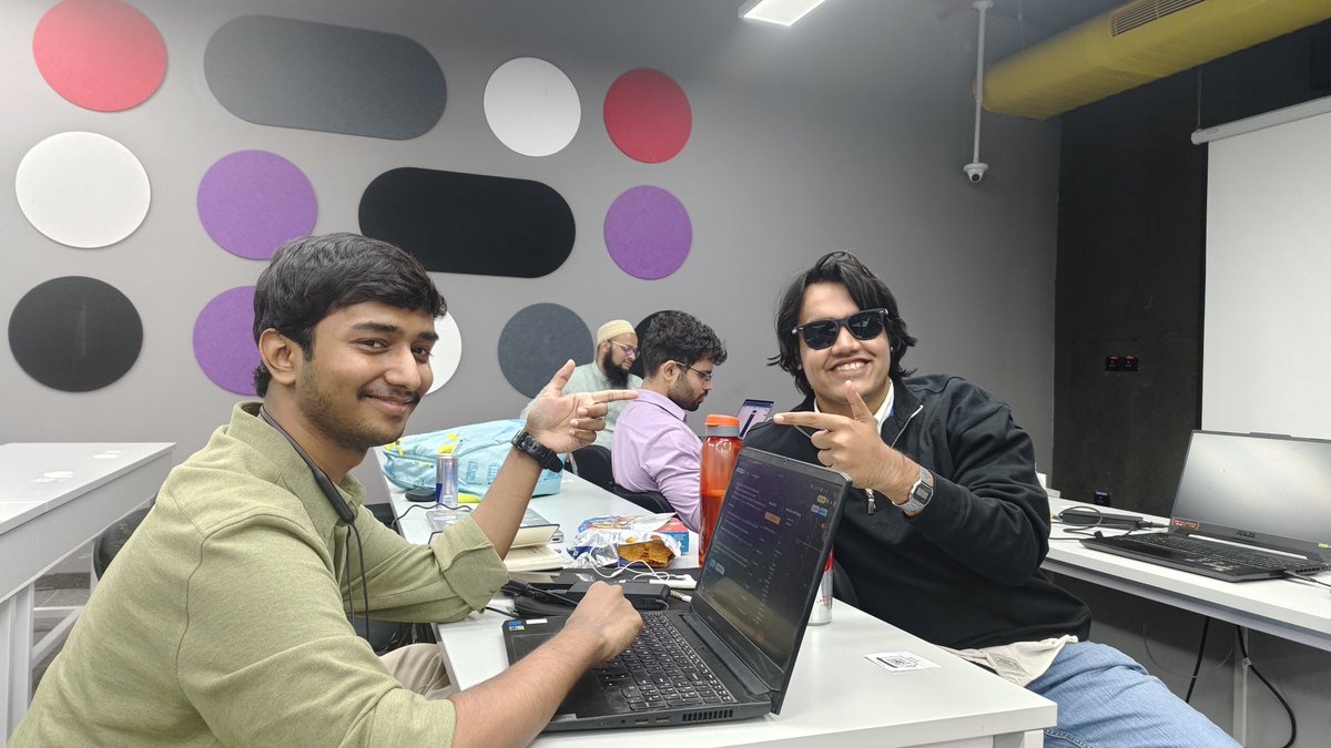 iimaary's tweet photo. My first hackathon. VibeCon Bangalore.
25,000 applied. 300 made it. I was one of them.
19. Mumbai. No CS. Solo.
Didn't win. But this room changed something.
This is just the start. 🔥
@emergentlabs @ycombinator
#VibeCon https://t.co/kQz3L73uIP