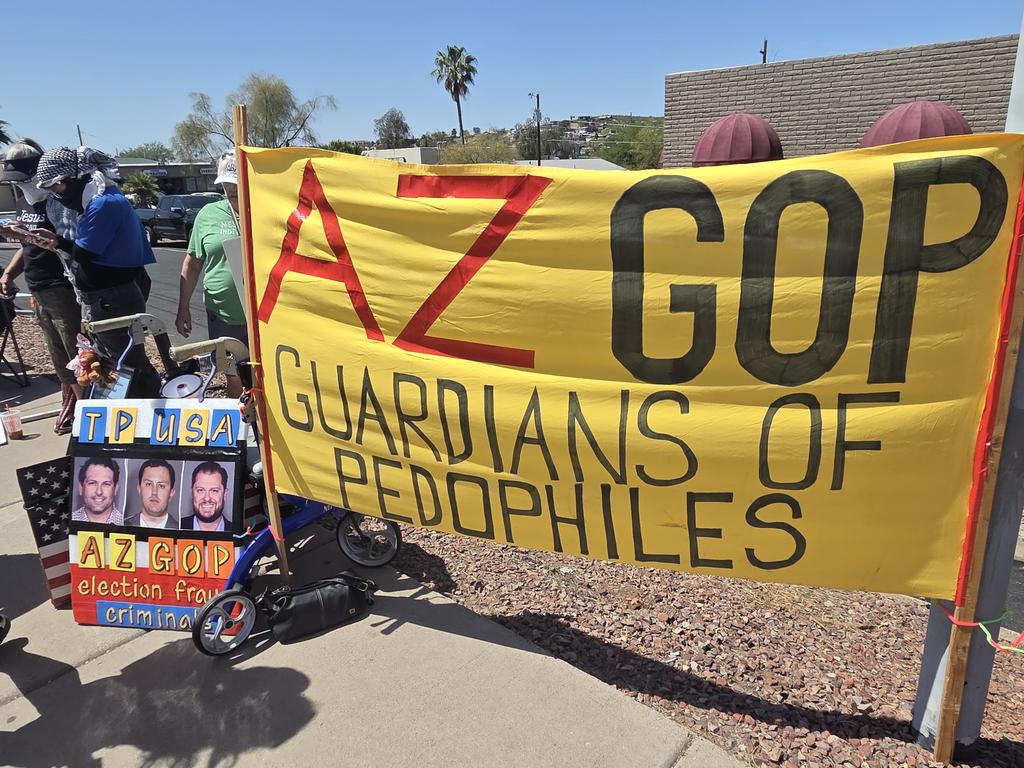 arizona_bonnie's tweet image. @azdemparty
#Phoenix #FuckTrump  #MesaIndivisible #TPUSACRIMINALS 
@AZGOP #GuardiansOfPedos