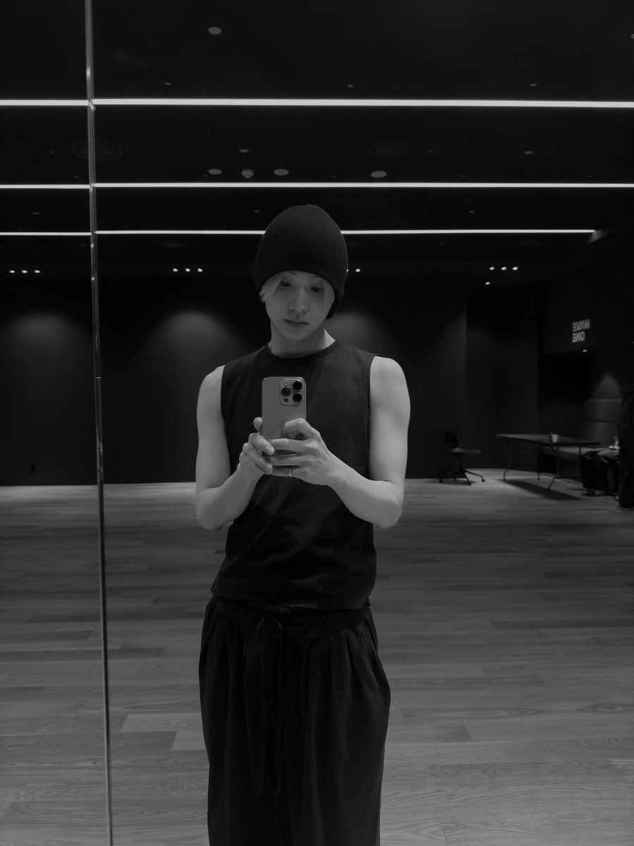 Sangwon France tweet media